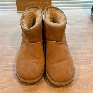 Cozy Tan Ugg Boots